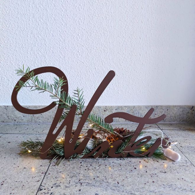 Großer Schriftzug Winter